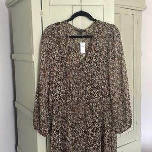 NWT Bohemian Long Sleeve Banana Republic Midi Dress